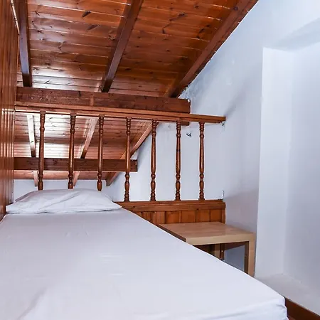 Harani Sými